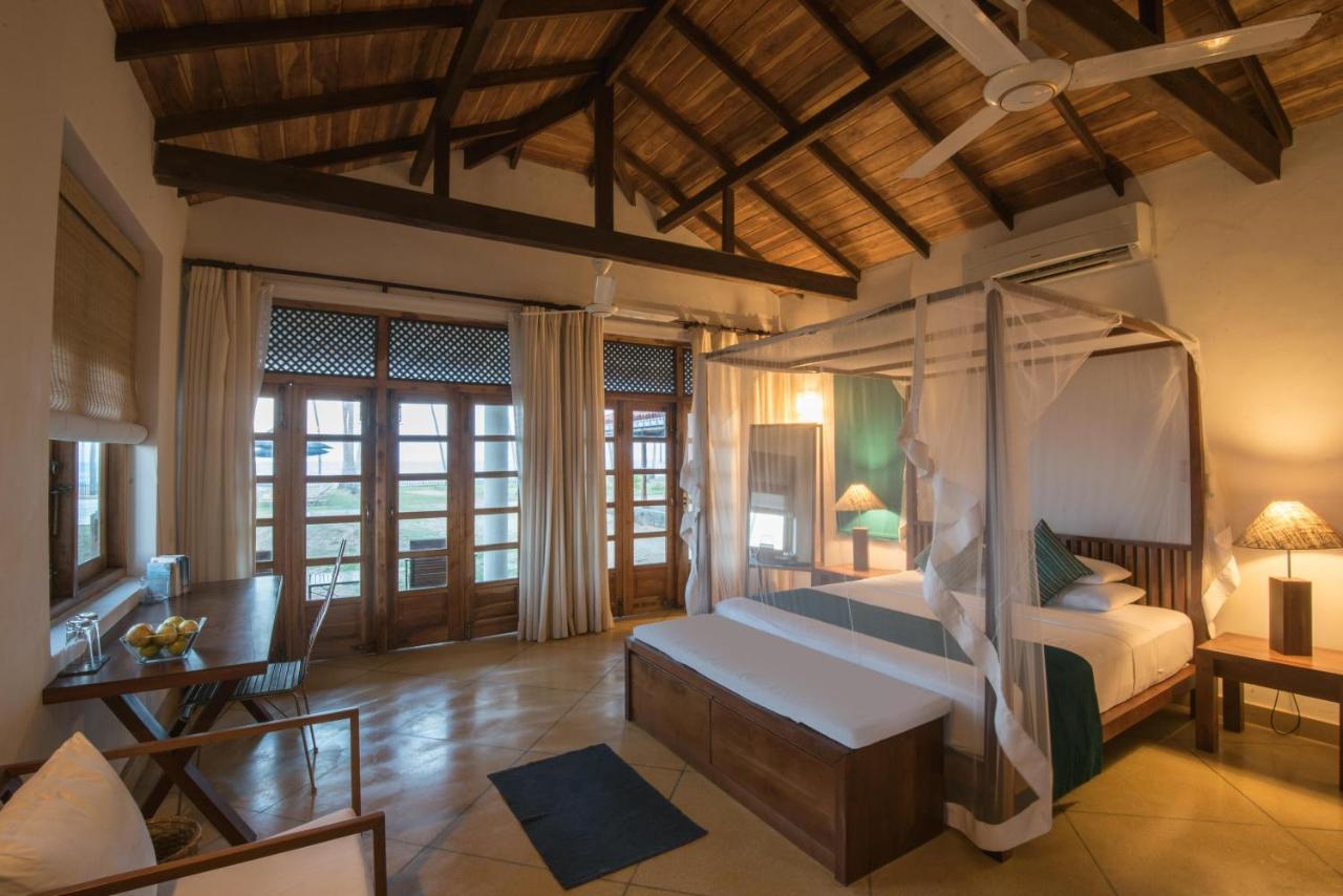 Jetwing Kottukal Beach House Поттувил Экстерьер фото